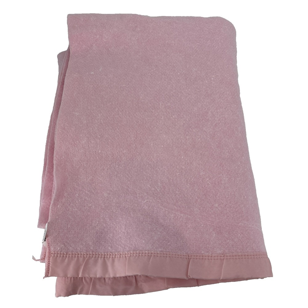 Vintage Twin/Full Size Satin Trim Pastel Pink Blanket Large 66"x90"